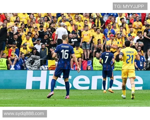 全球足球巨星风采展现精彩瞬间的视觉盛宴